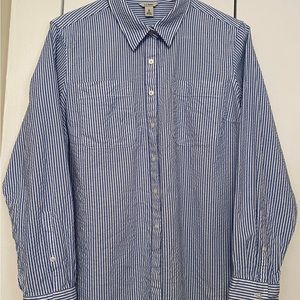 L.L. Bean women’s button down shirt. Petite Medium Blue and White stripes